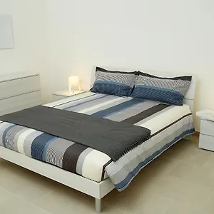 Nocleg ze śniadaniem Scirocco, Brindisi