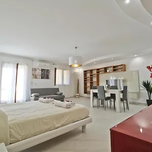 Appartement Modern House - 5 Stelle - Posto Auto Privato, Brindisi
